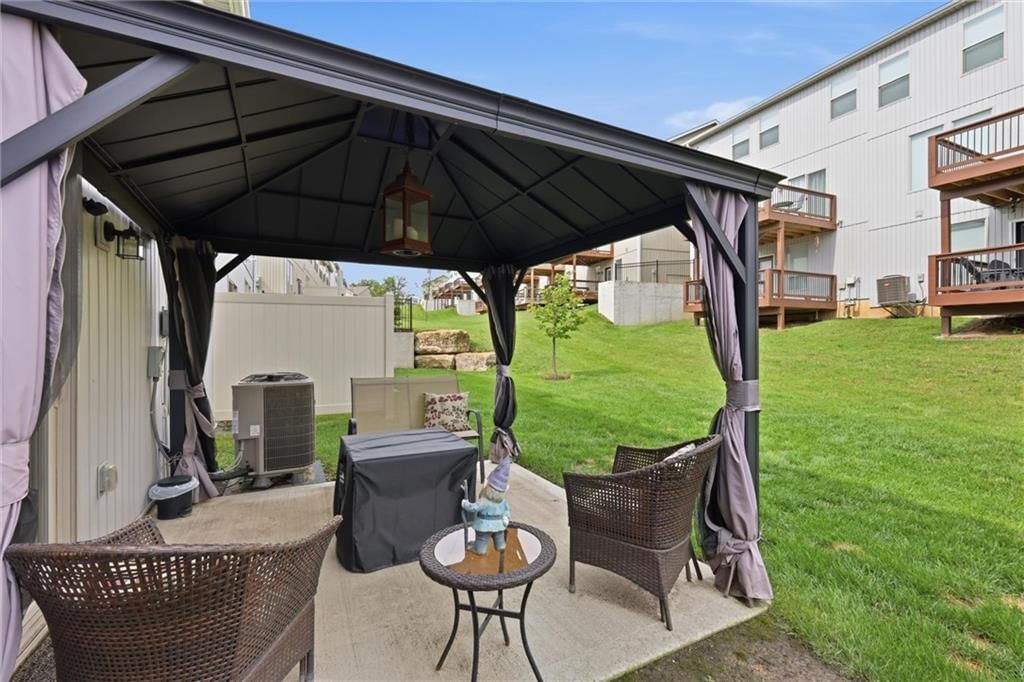 7374 Griffey Street — photo 33