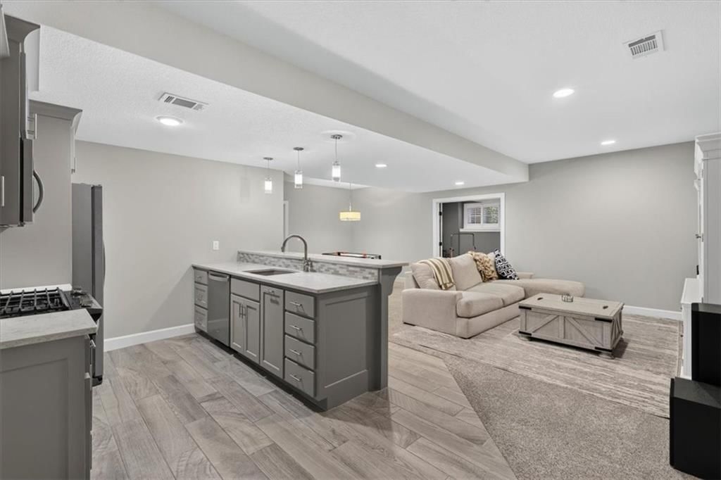 5008 W 141st Terrace — photo 35