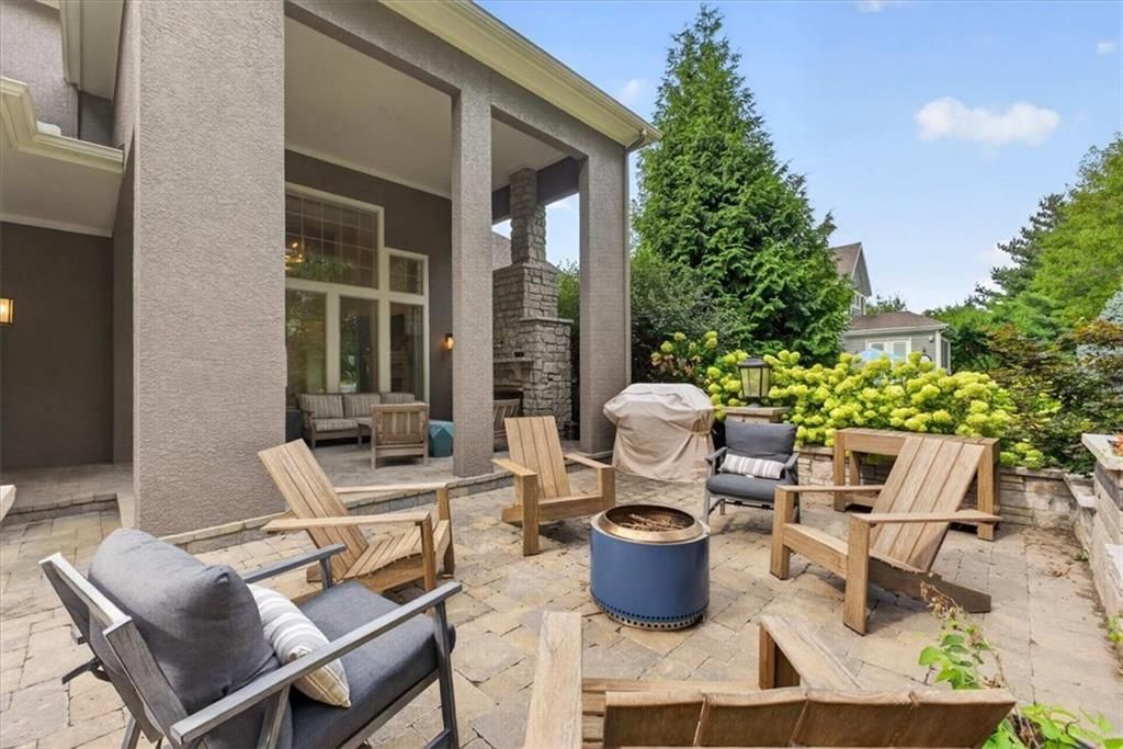 5008 W 141st Terrace — photo 43