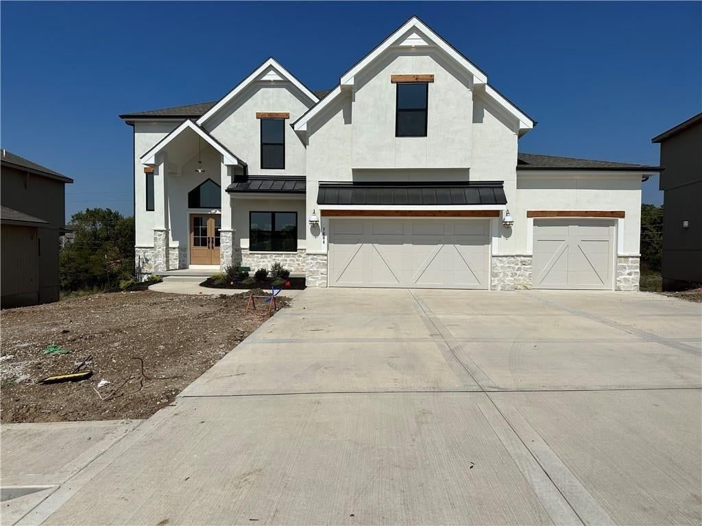 10309 N Oakland Avenue — photo 1