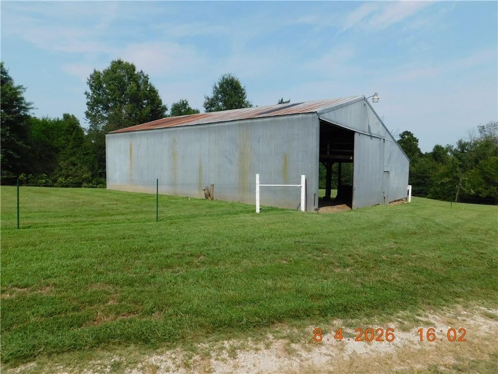 19715 S Hoover Road — photo 11