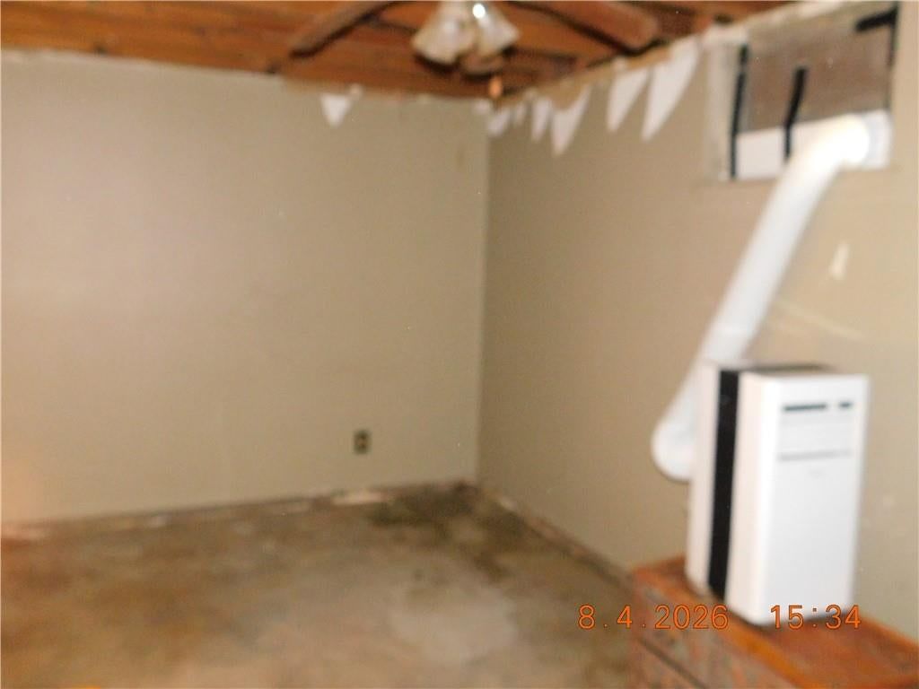 19715 S Hoover Road — photo 39
