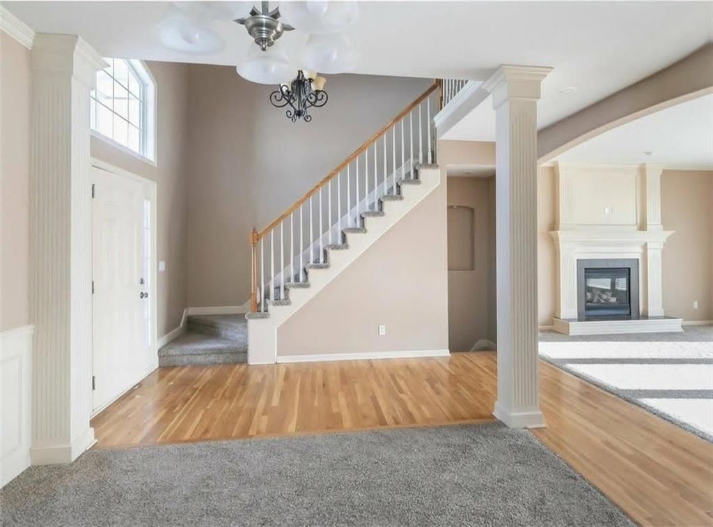 5701 NE Hidden Meadow Drive — photo 2