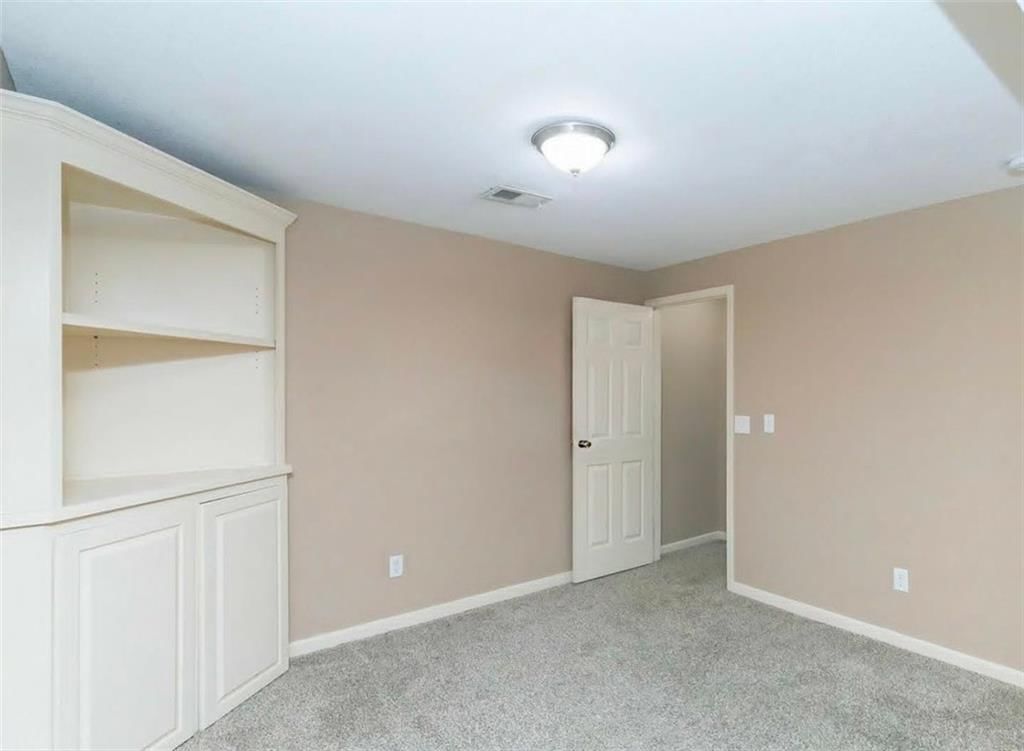 5701 NE Hidden Meadow Drive — photo 13