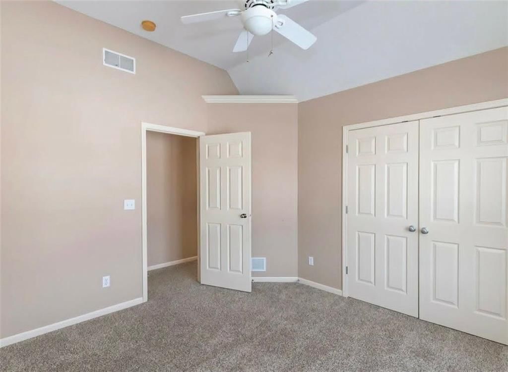 5701 NE Hidden Meadow Drive — photo 16