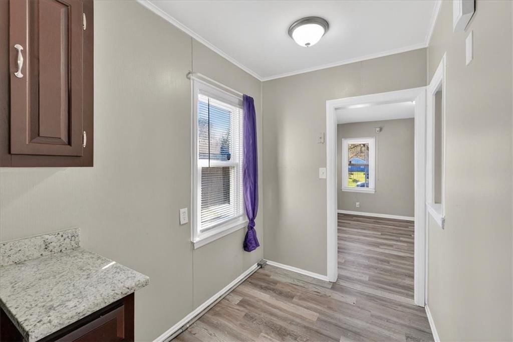 7205 Wabash Avenue — photo 14