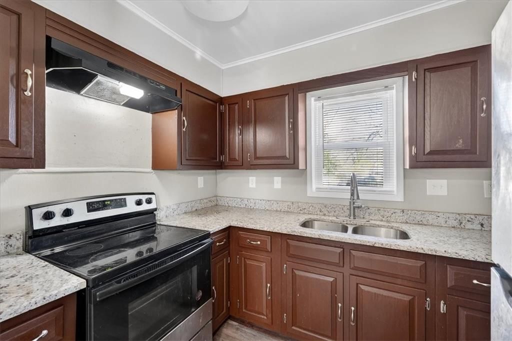 7205 Wabash Avenue — photo 15