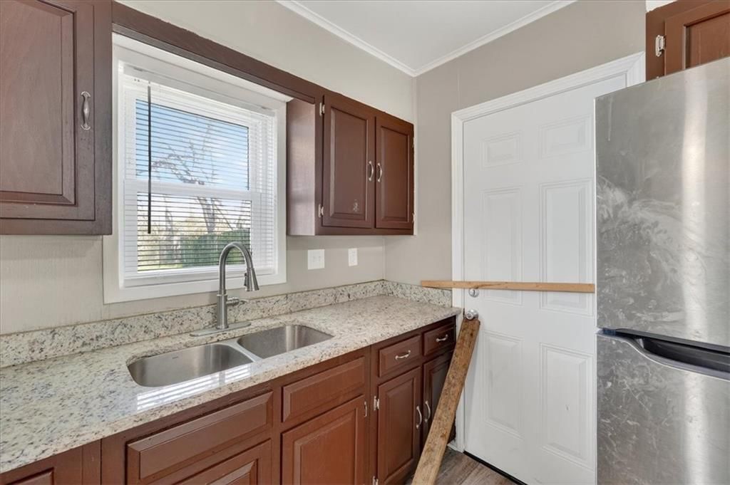 7205 Wabash Avenue — photo 18