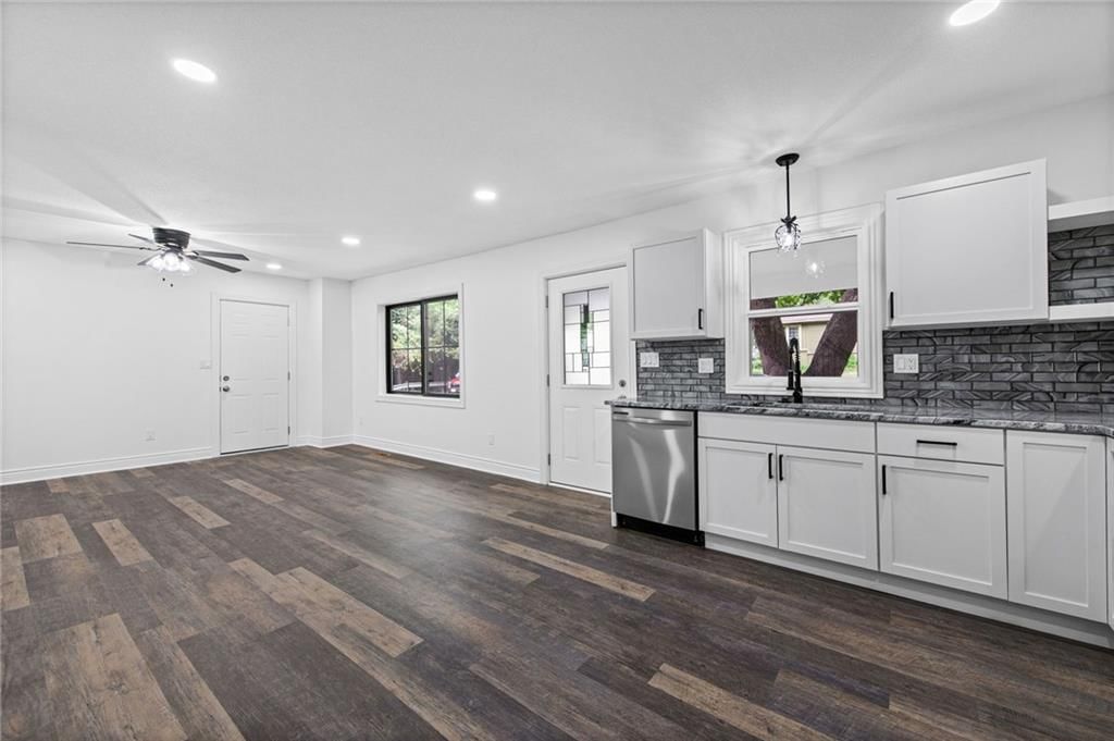 2800 Lafayette Avenue — photo 11