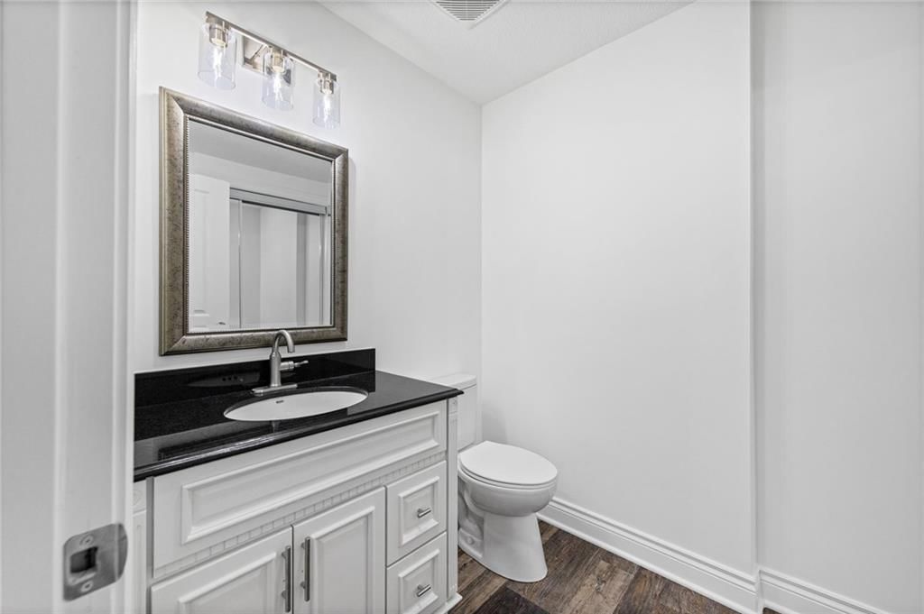 2800 Lafayette Avenue — photo 13