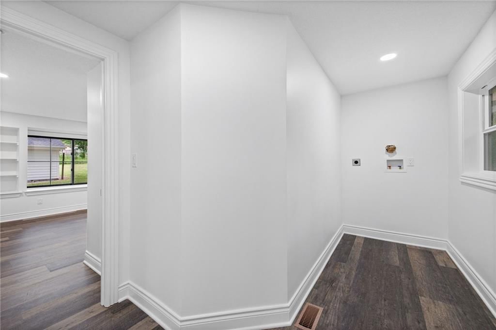 2800 Lafayette Avenue — photo 14