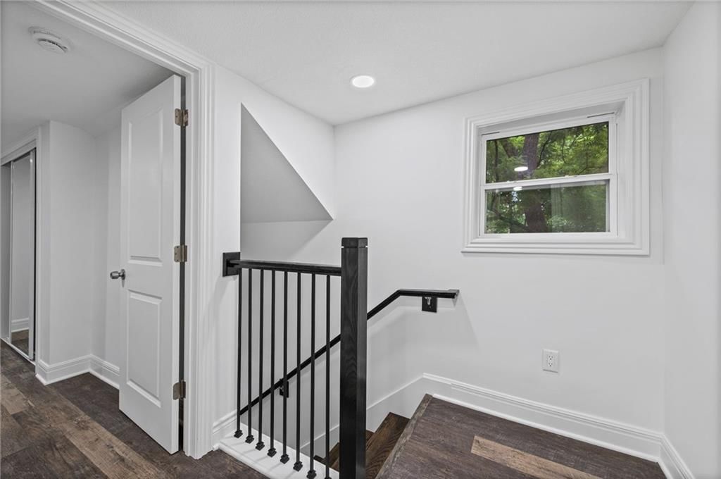 2800 Lafayette Avenue — photo 26