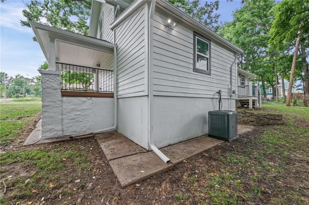 2800 Lafayette Avenue — photo 37