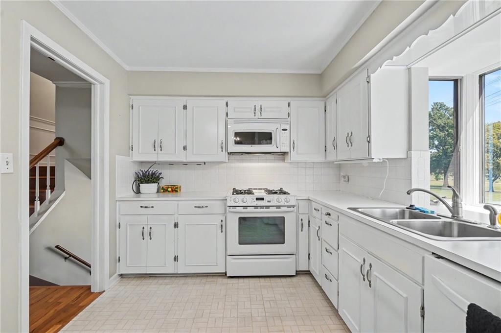 1625 S Orchard Drive — photo 8