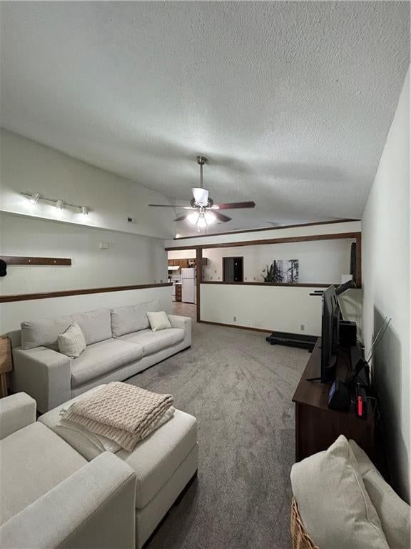 727 A & B Kiowa Street — photo 13