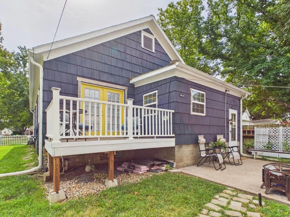 216 Andrick Street — photo 12