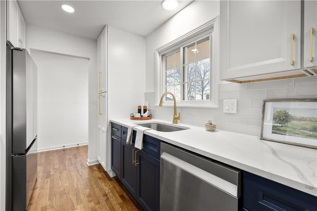 3520 W 93rd Street — photo 13