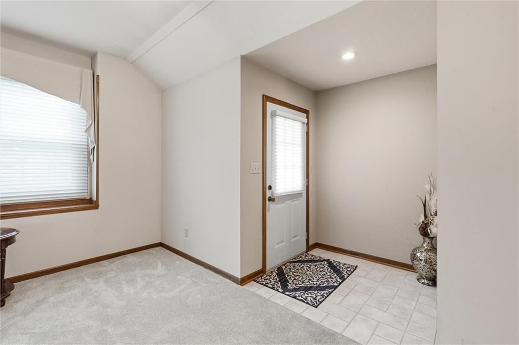 3411 Seminole Drive — photo 5
