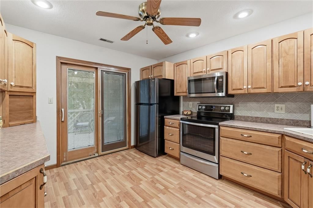 3411 Seminole Drive — photo 12