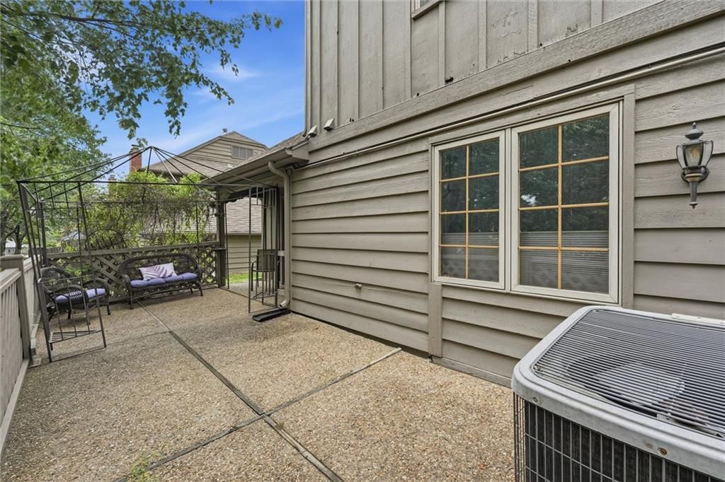 3411 Seminole Drive — photo 35
