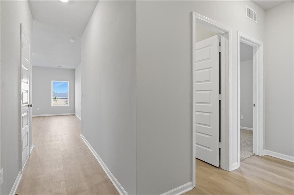 827 N Pear Street — photo 2