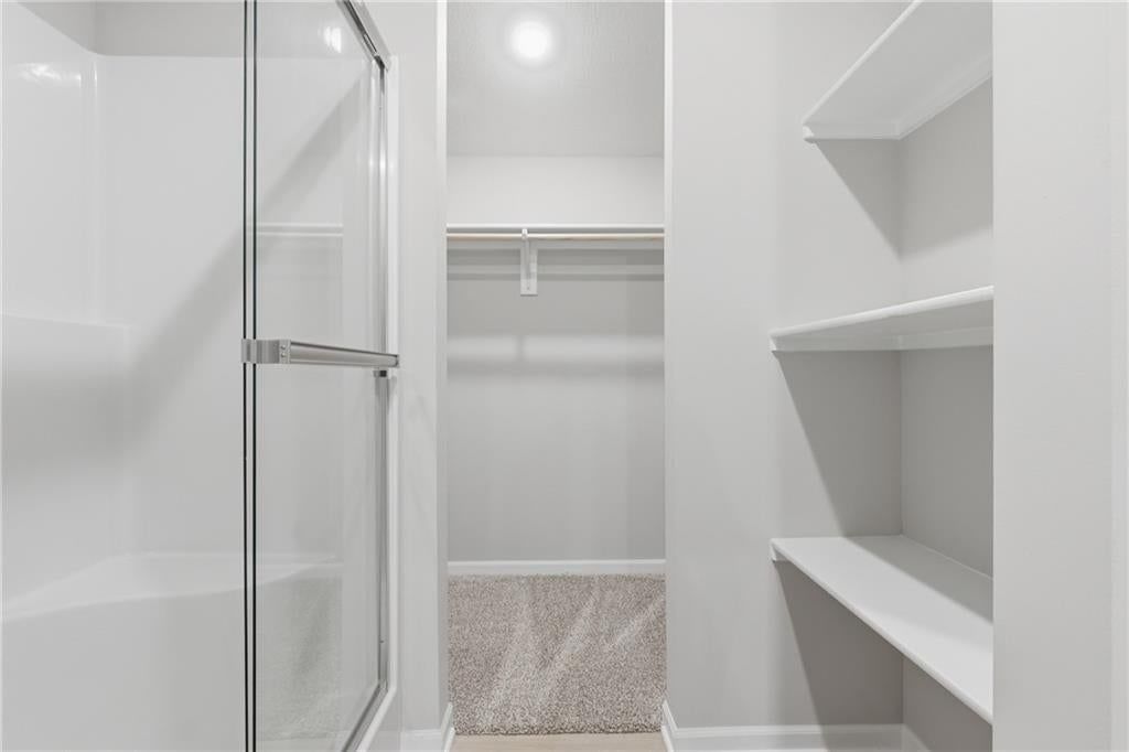 827 N Pear Street — photo 15