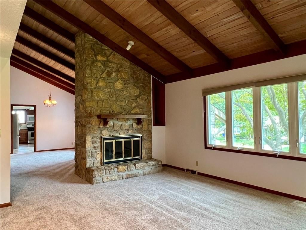 6001 W 68TH Street — photo 3