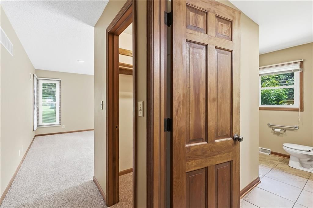 6001 W 68TH Street — photo 17