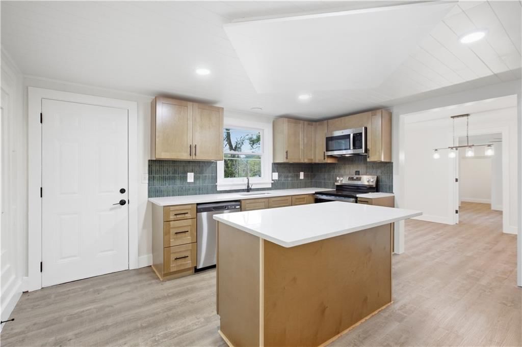 6300 HARRIS Street — photo 11