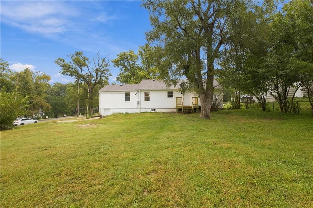 6300 HARRIS Street — photo 29
