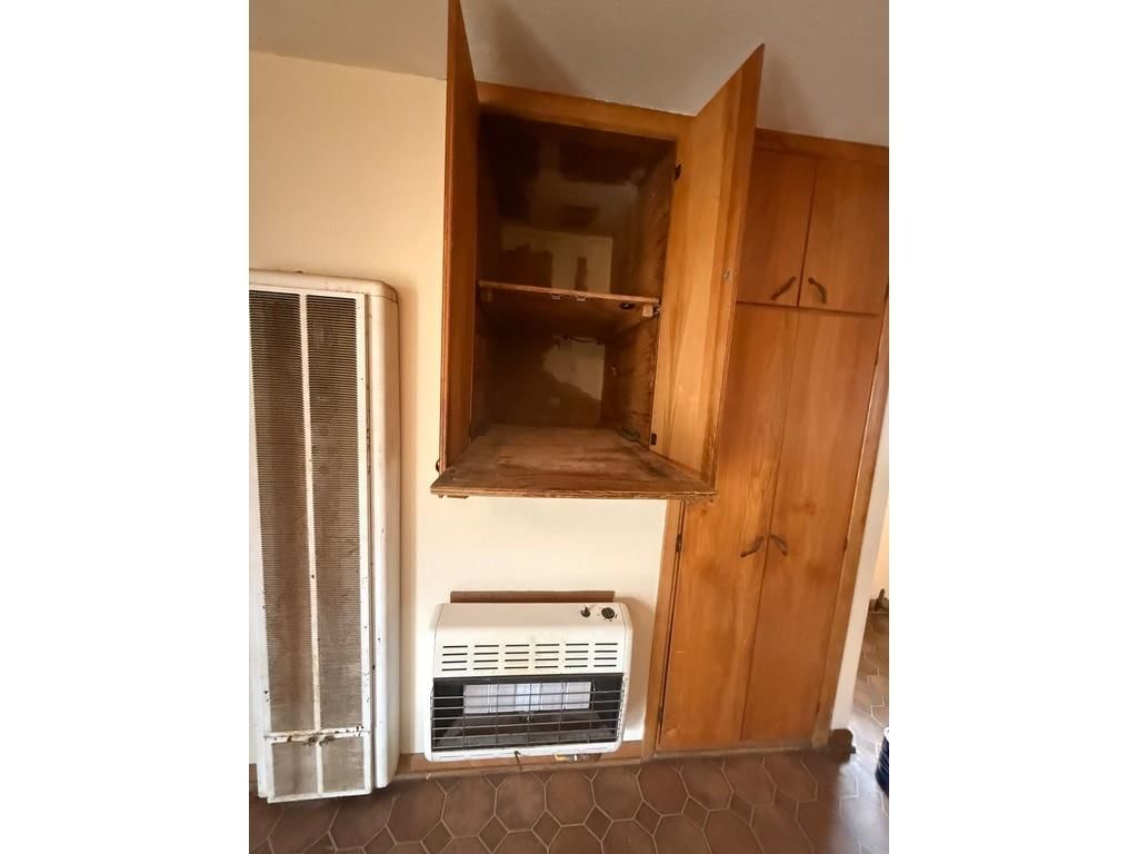 1012 W 4th Street — photo 8