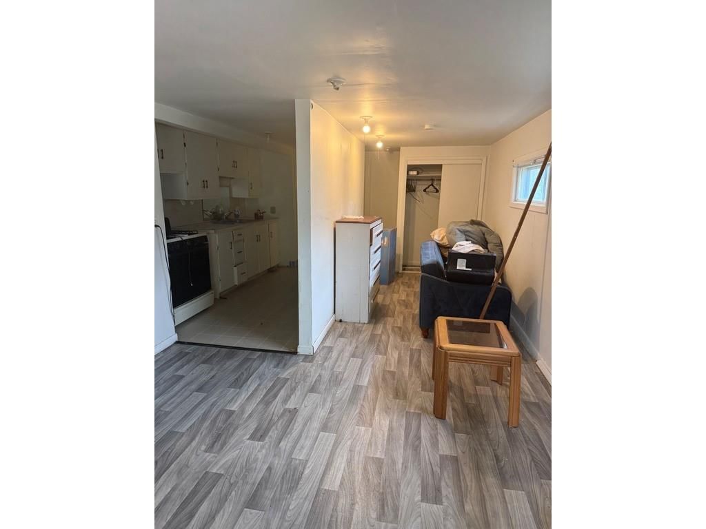1012 W 4th Street — photo 18