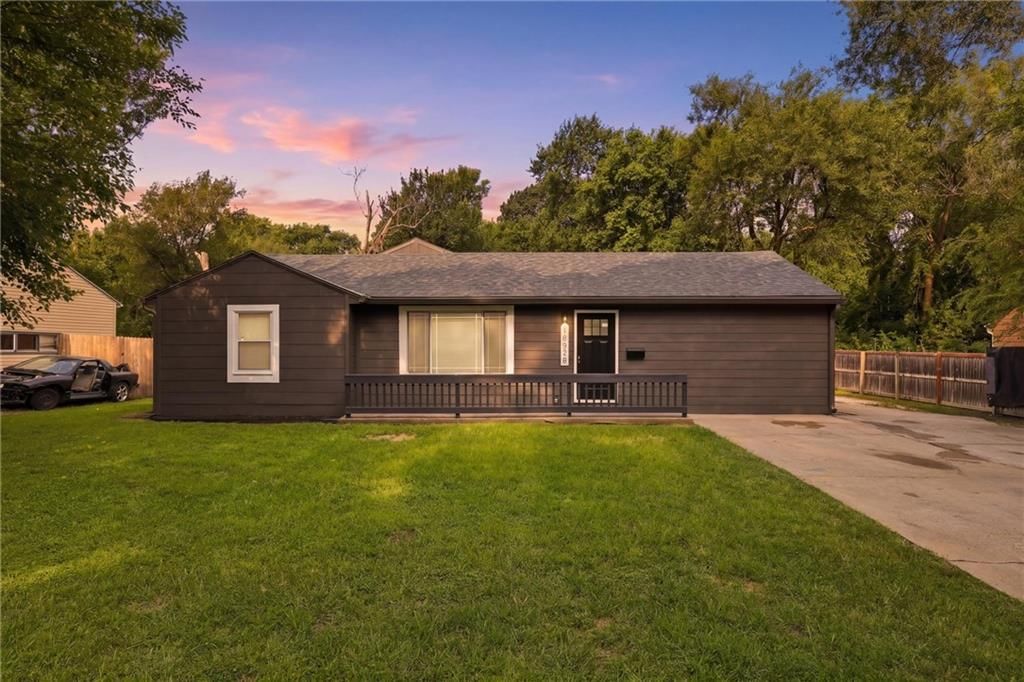 10518 Palmer Avenue — photo 1