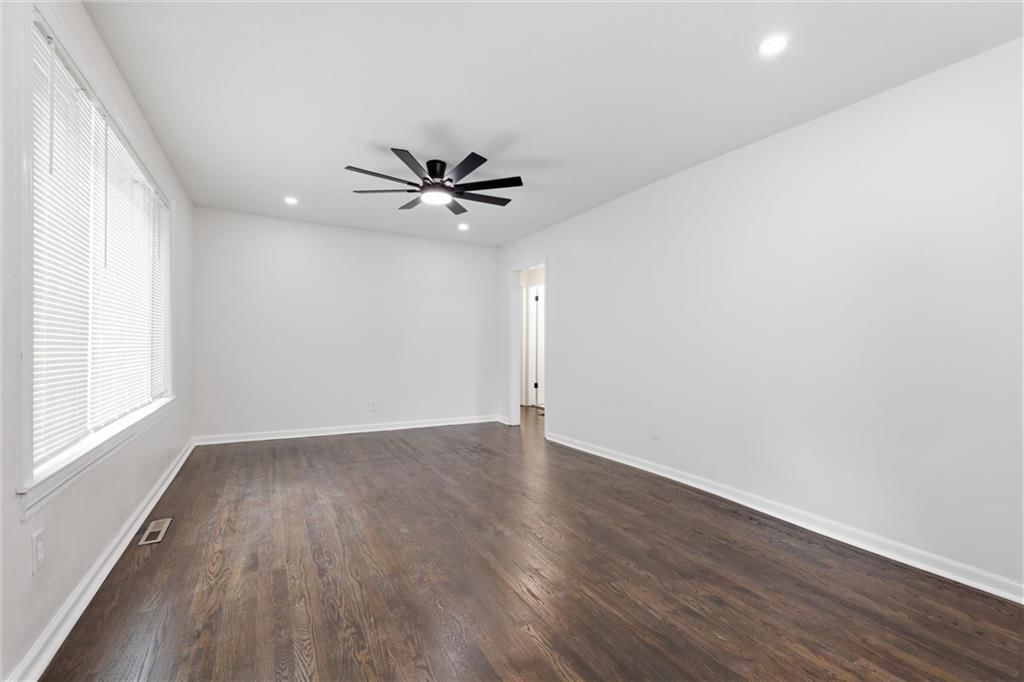 10518 Palmer Avenue — photo 8