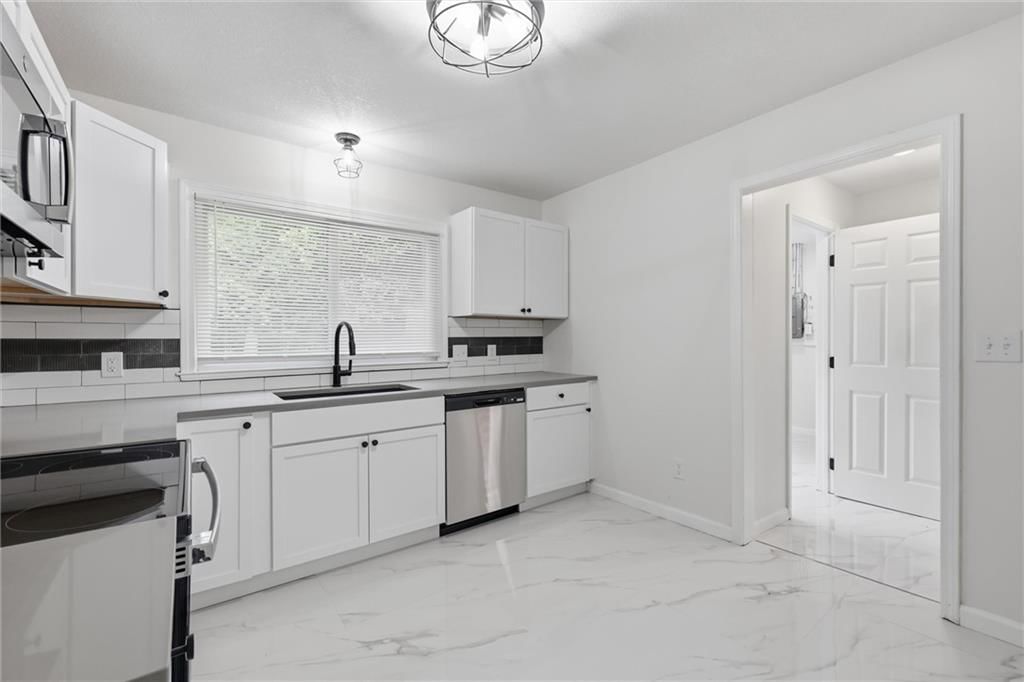 10518 Palmer Avenue — photo 10