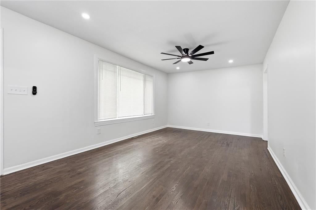 10518 Palmer Avenue — photo 12