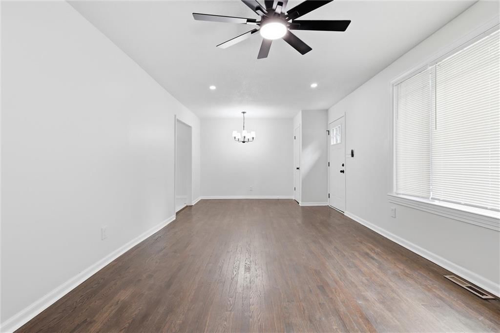 10518 Palmer Avenue — photo 13