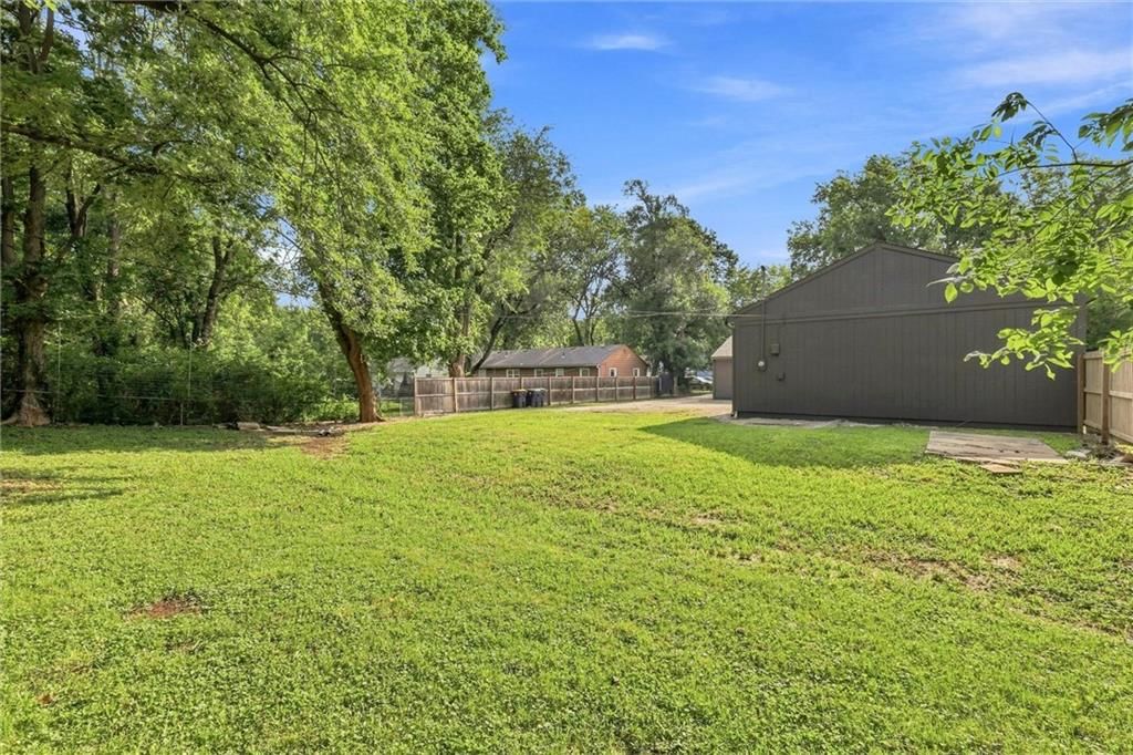 10518 Palmer Avenue — photo 30
