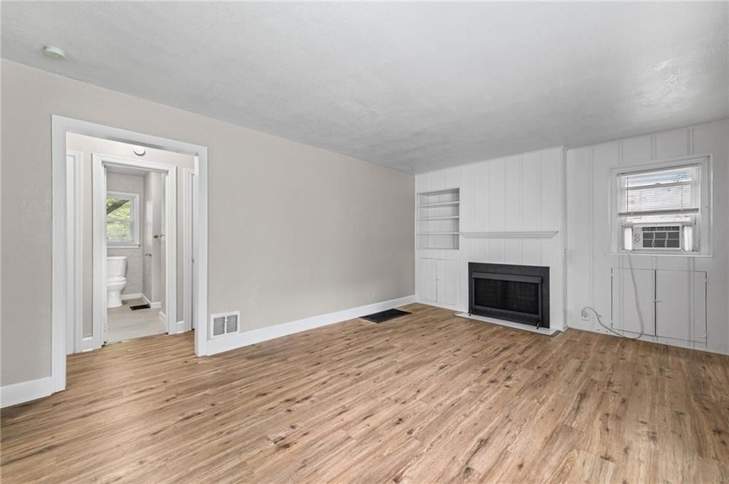 6715 Walrond Avenue — photo 4