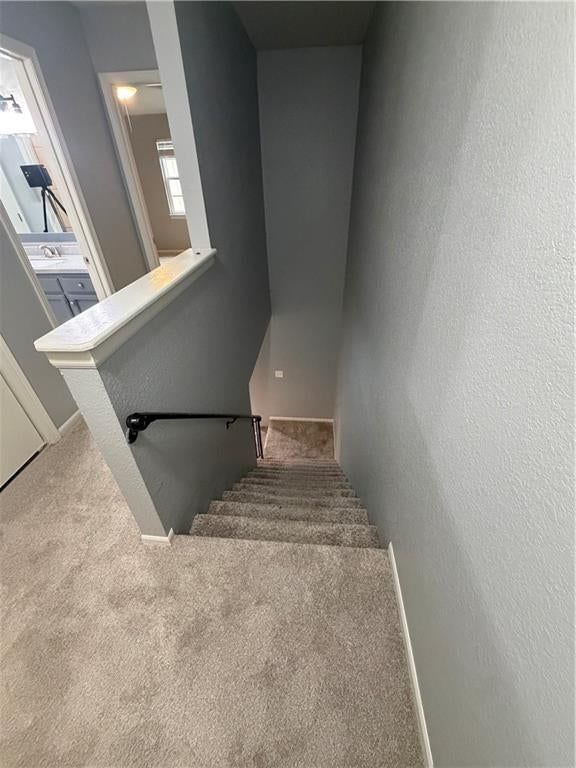 113 Greystone Drive NE — photo 12