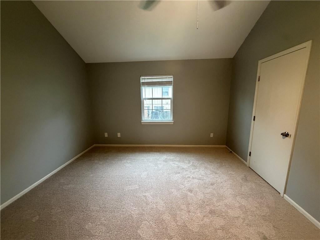 113 Greystone Drive NE — photo 14