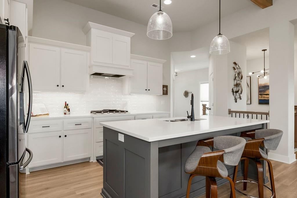 10705 N Bell Street — photo 7