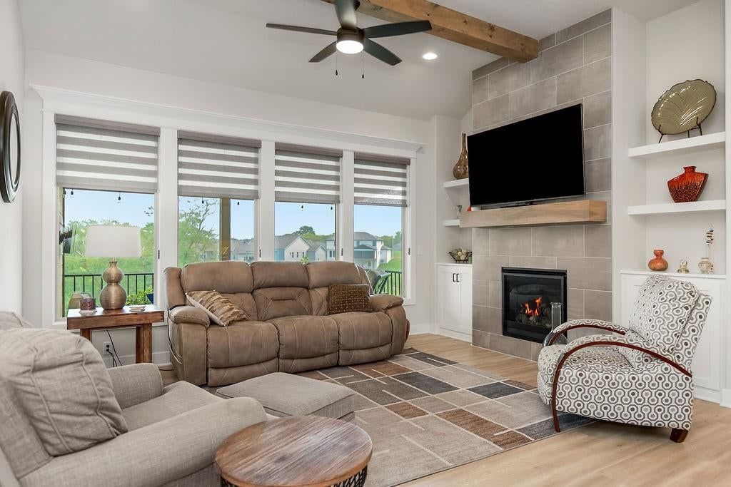 10705 N Bell Street — photo 9
