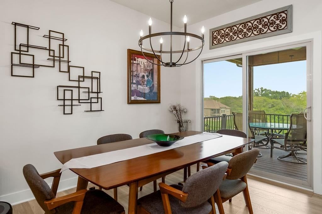10705 N Bell Street — photo 10