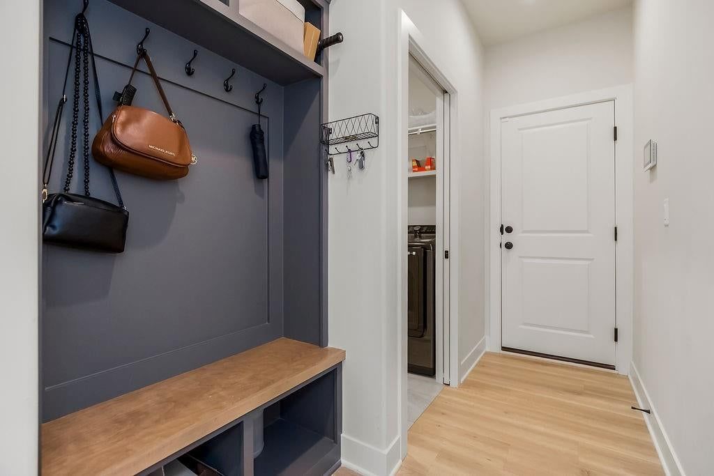 10705 N Bell Street — photo 13
