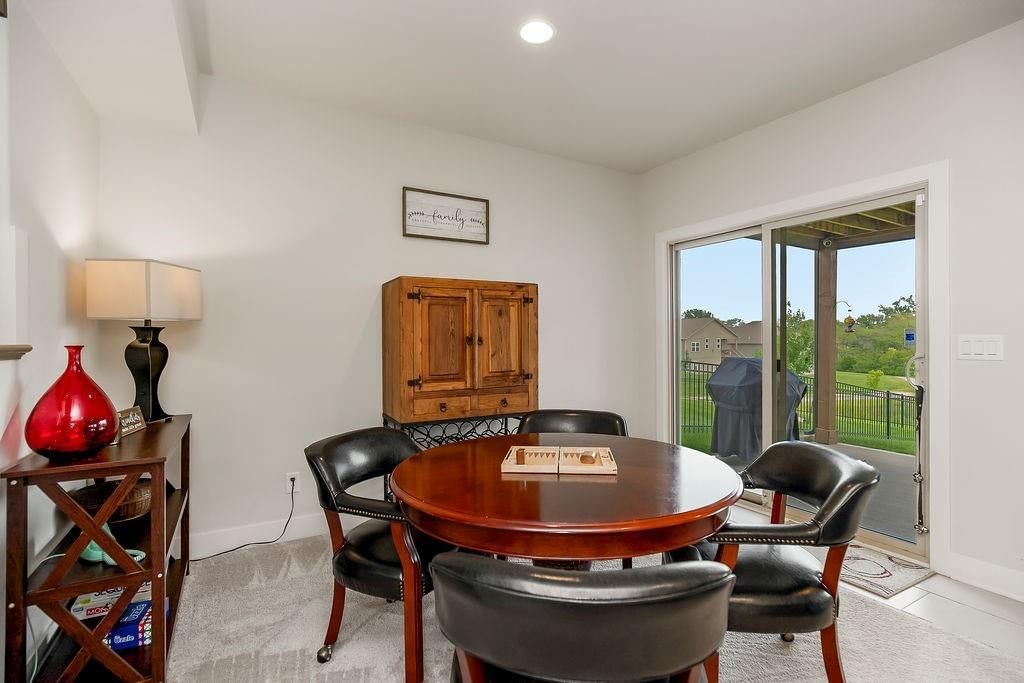 10705 N Bell Street — photo 27