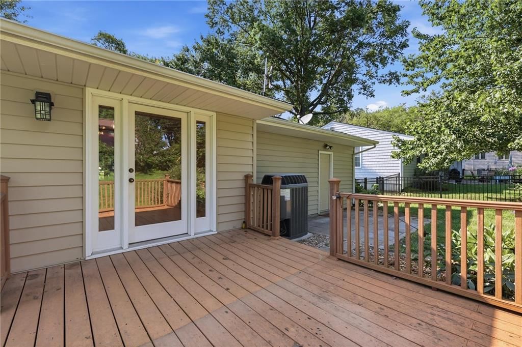 8705 Belleview Avenue — photo 24