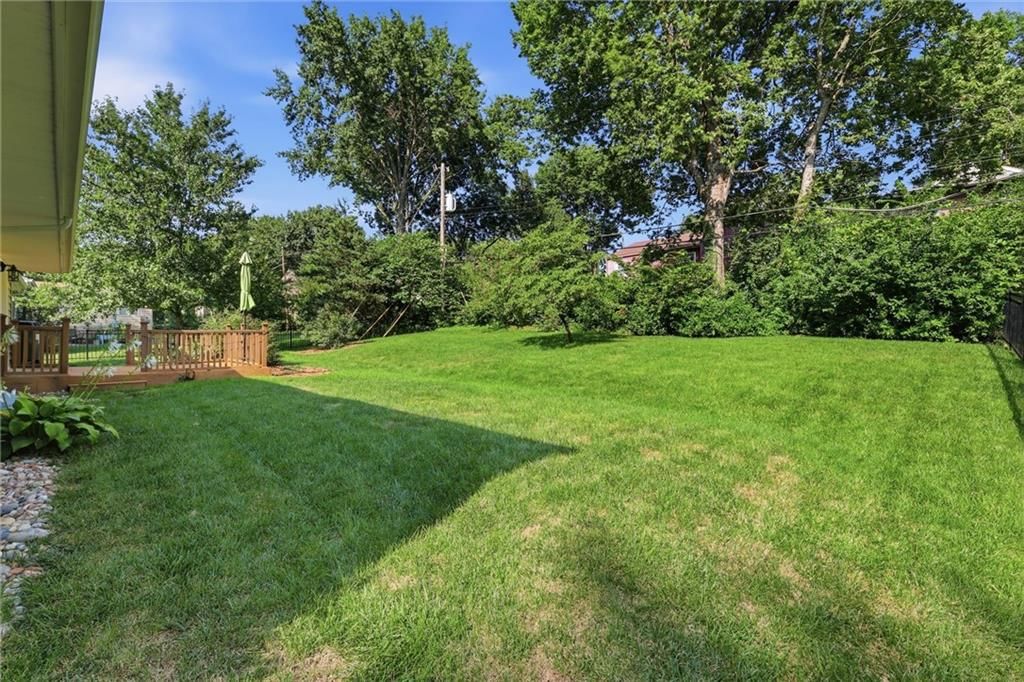 8705 Belleview Avenue — photo 25