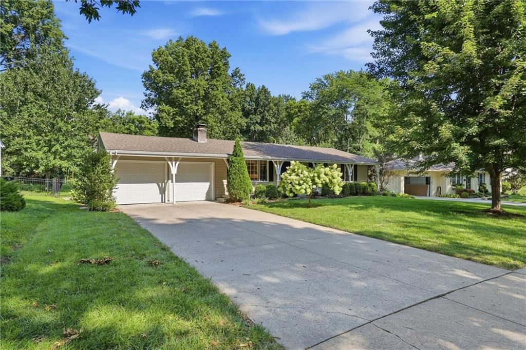 8705 Belleview Avenue — photo 31