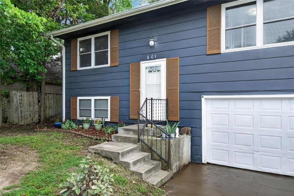 601 SE 23rd Street — photo 2